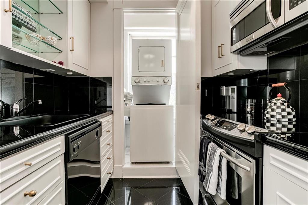 4618 Warwick Boulevard Unit: 7F