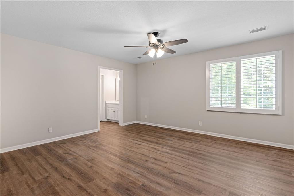 15142 Windsor Circle