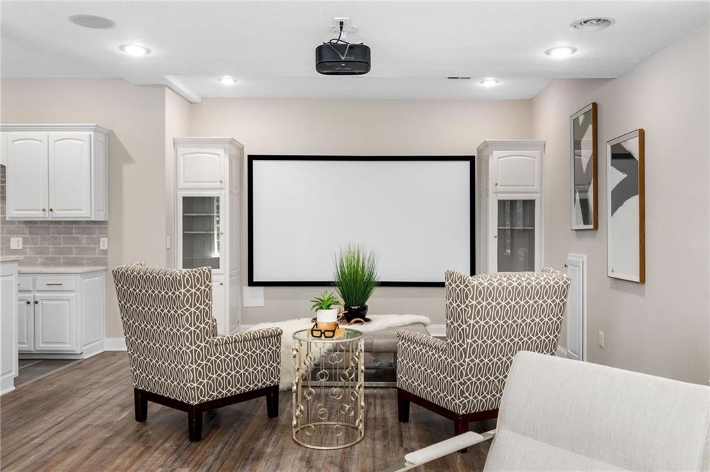 15142 Windsor Circle