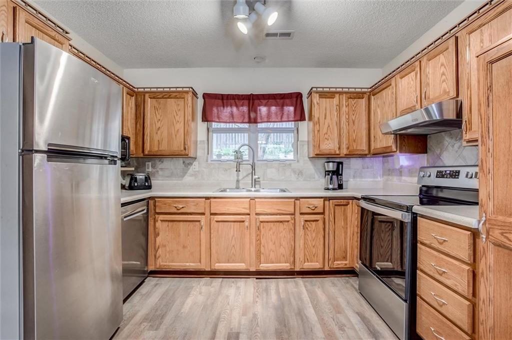 6128 Ash Court