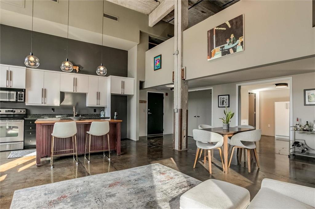 360 W Pershing Road Unit: 300