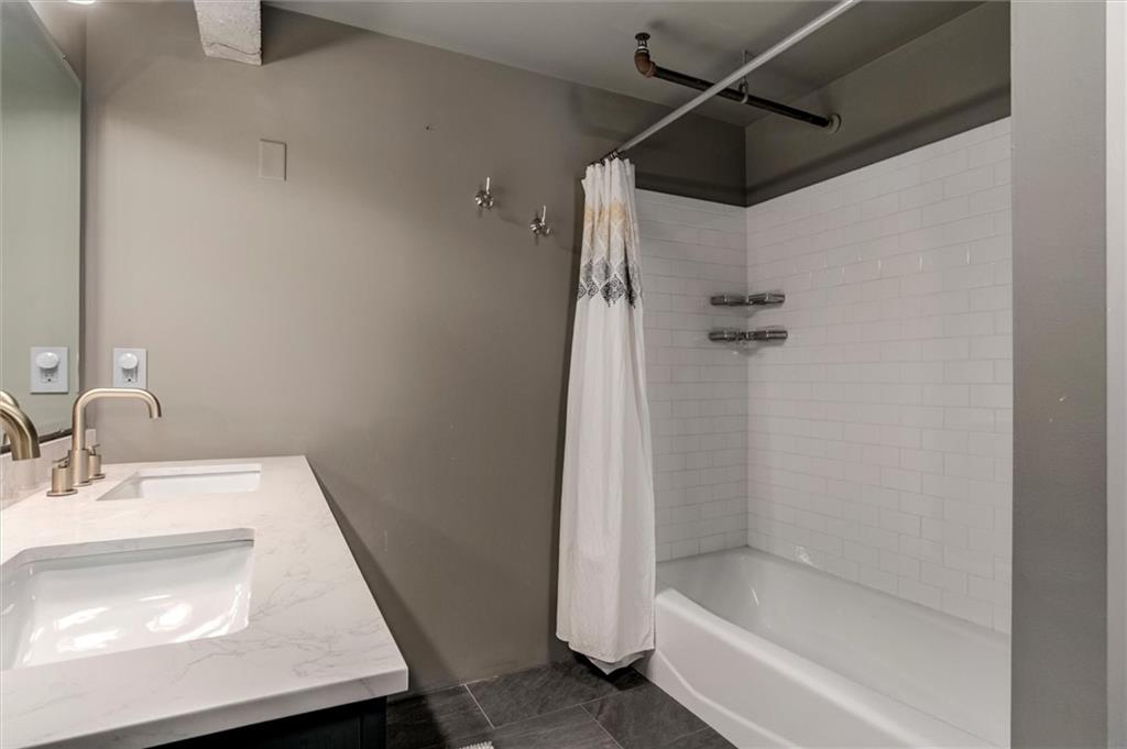 360 W Pershing Road Unit: 300