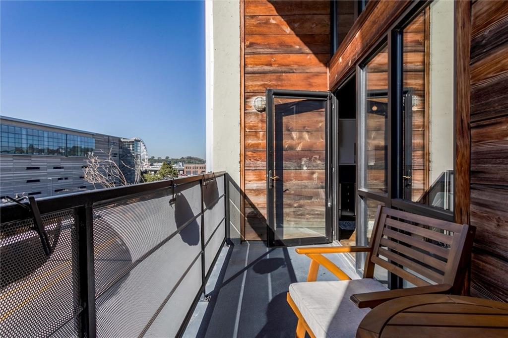 360 W Pershing Road Unit: 300