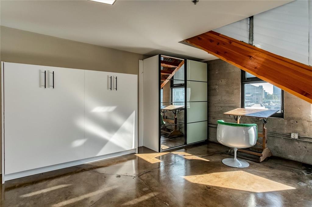 360 W Pershing Road Unit: 300