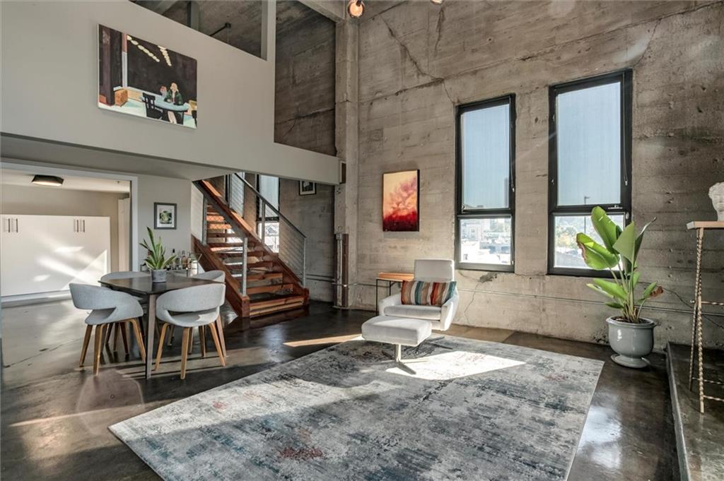 360 W Pershing Road Unit: 300