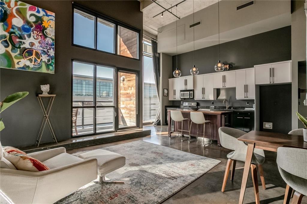 360 W Pershing Road Unit: 300