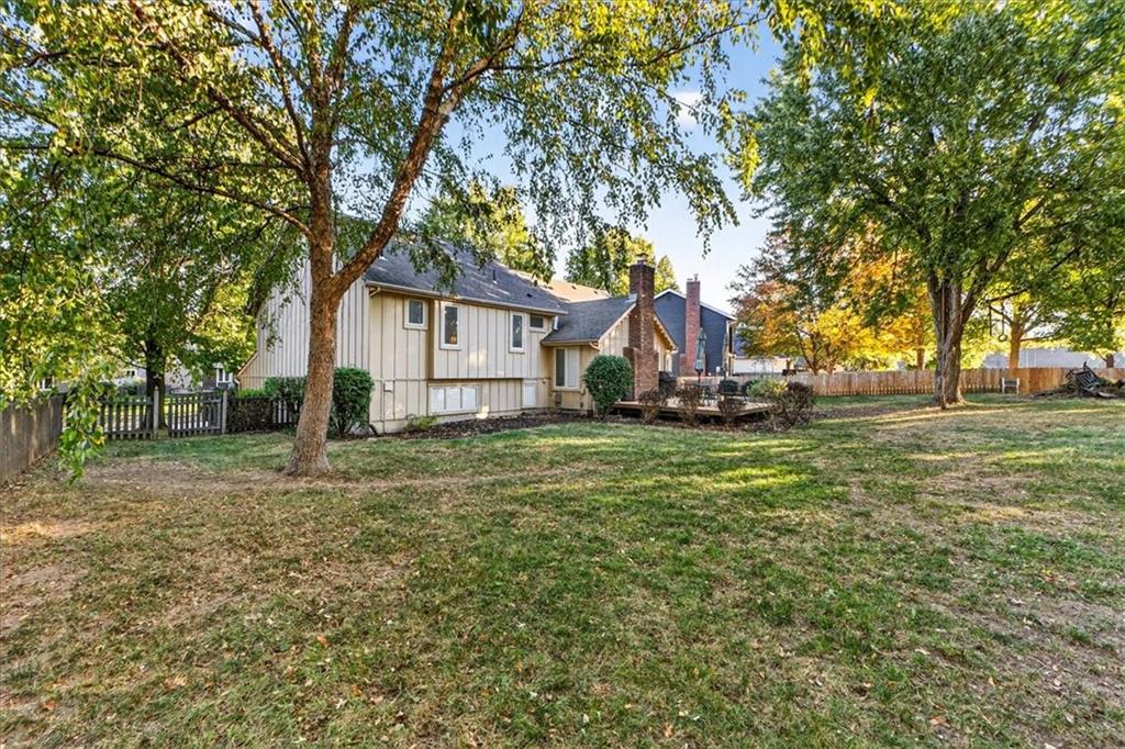 1029 Trailwood Street