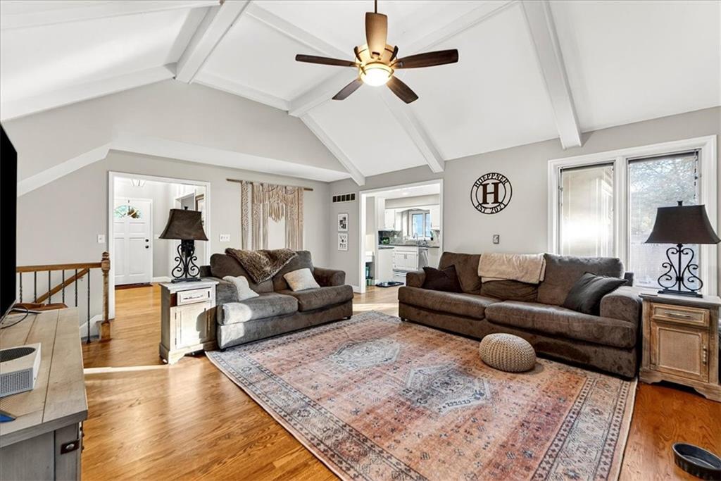 1029 Trailwood Street