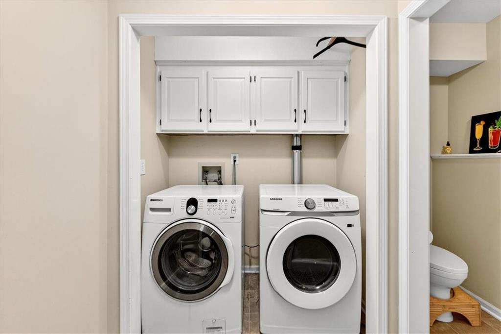 1029 Trailwood Street