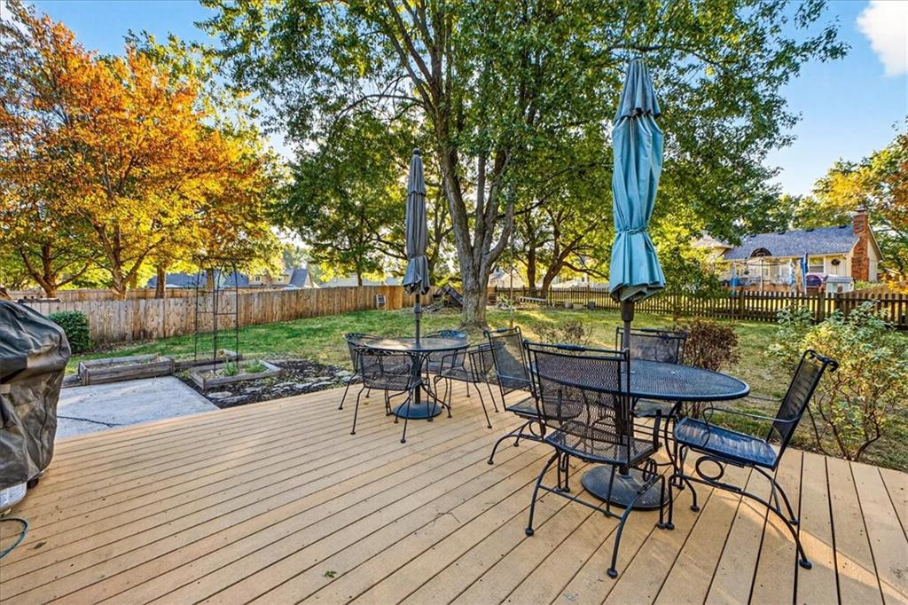 1029 Trailwood Street