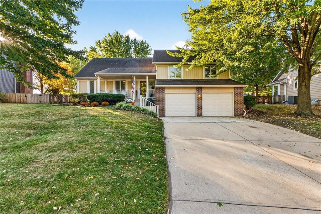 1029 Trailwood Street