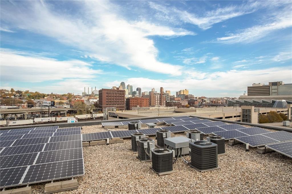 360 W Pershing Unit 230 Road Unit: 230