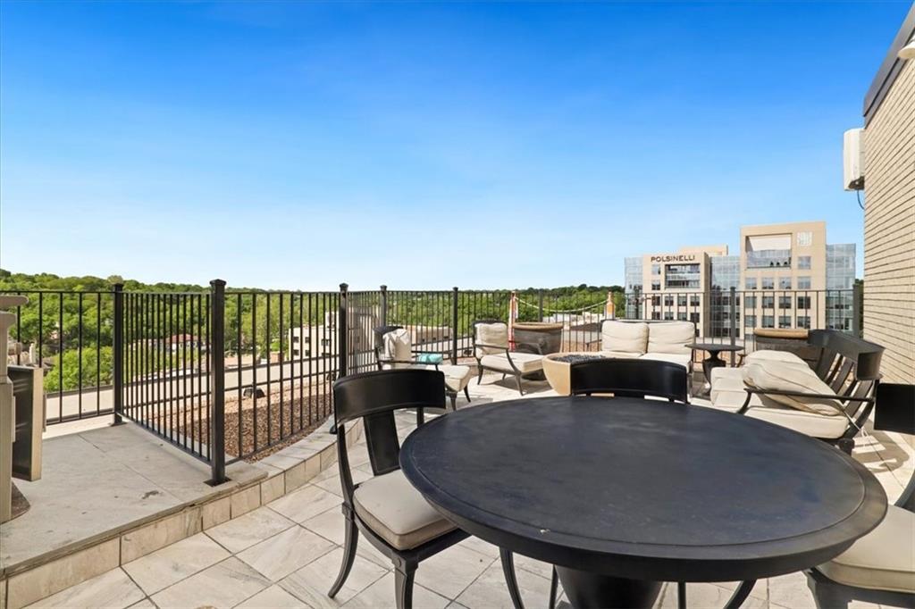 803 W 48th St #1106 Street Unit: 1106