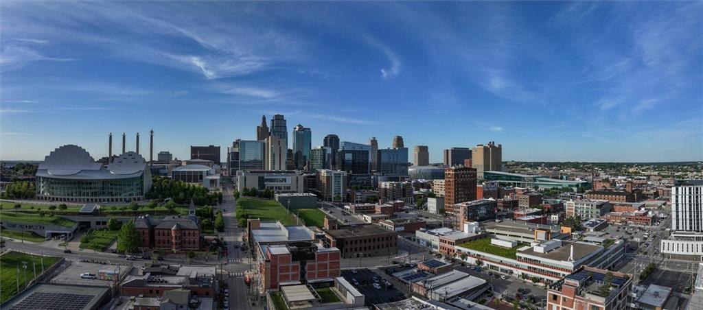 1803 Wyandotte Street Unit: 301