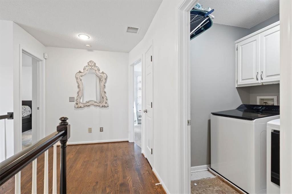 4505 W 138th Street