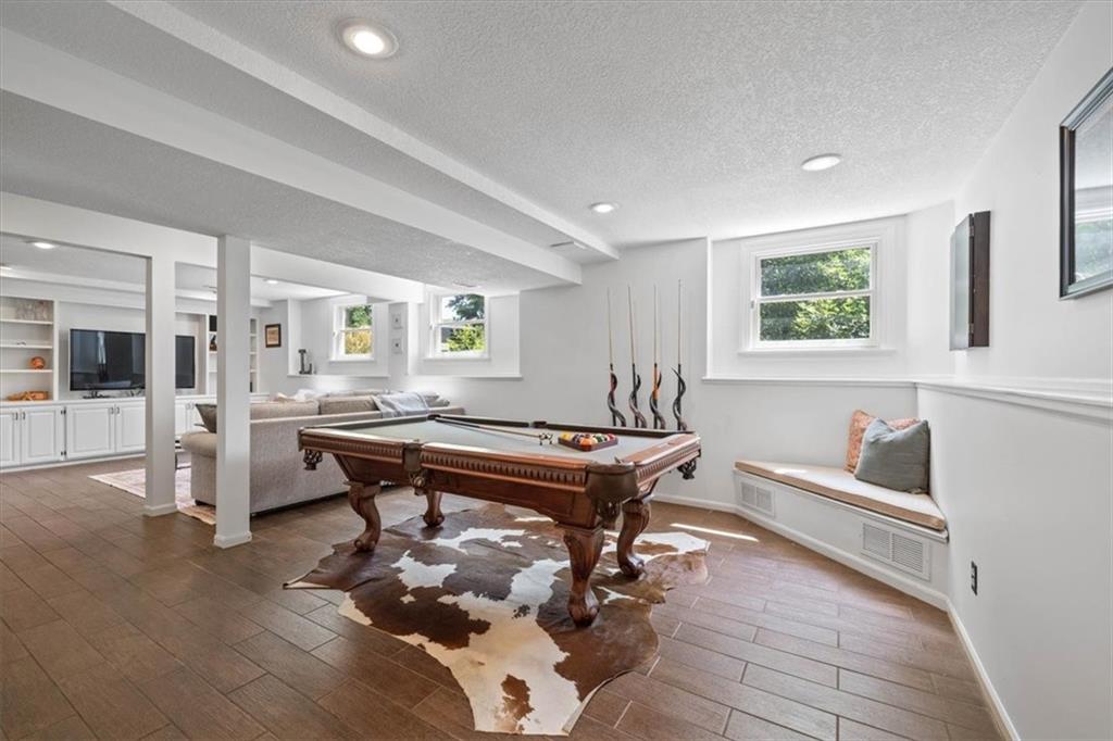4505 W 138th Street