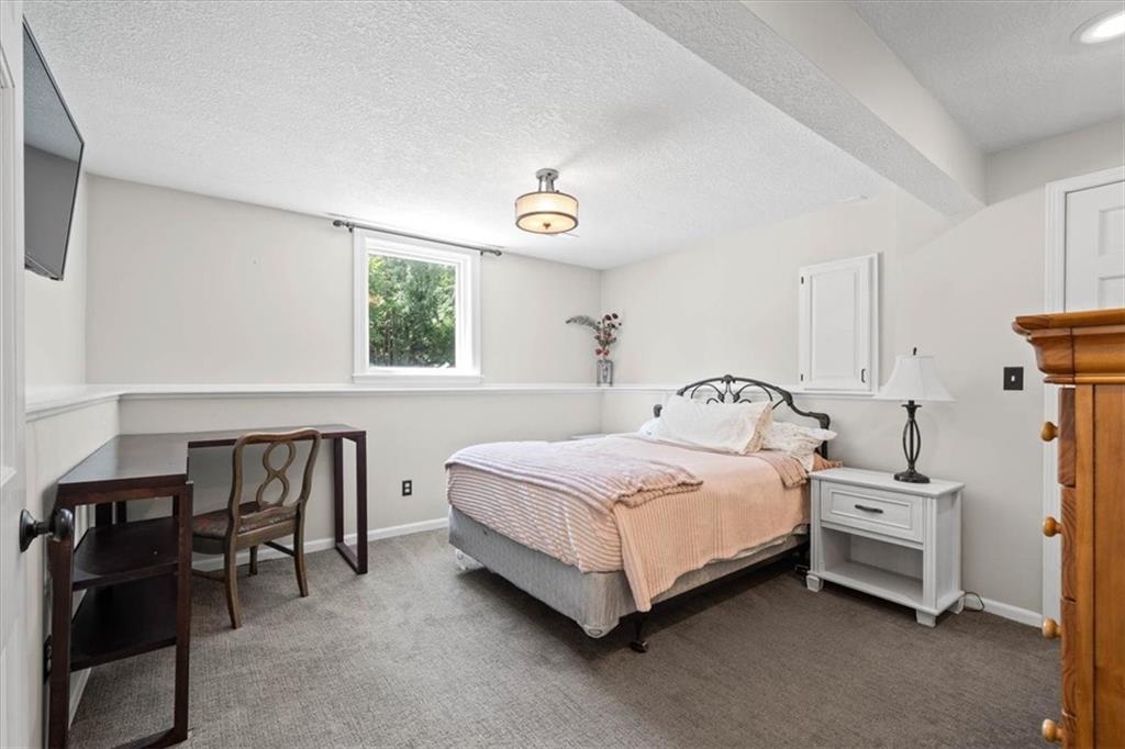 4505 W 138th Street
