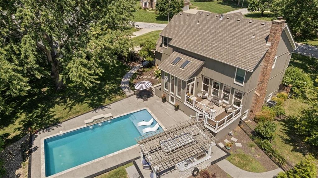 4505 W 138th Street