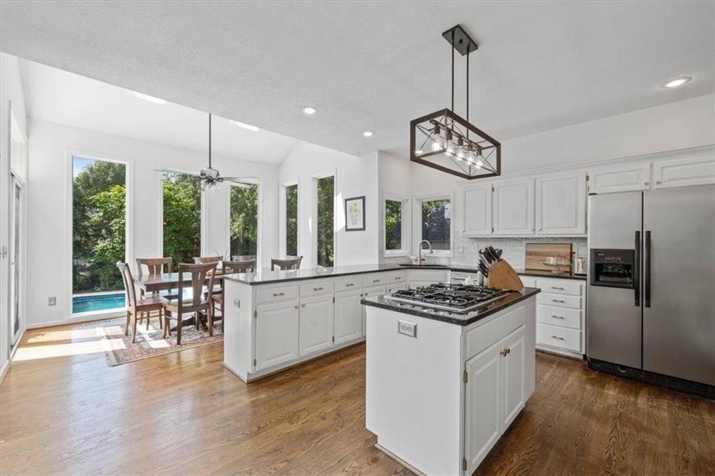 4505 W 138th Street