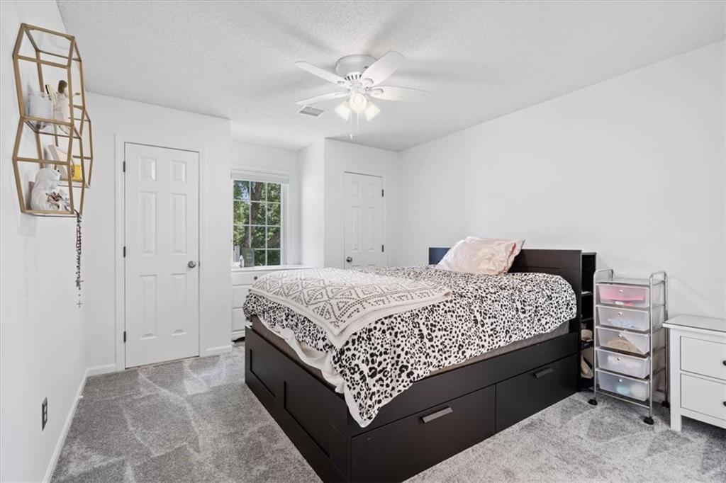 4505 W 138th Street
