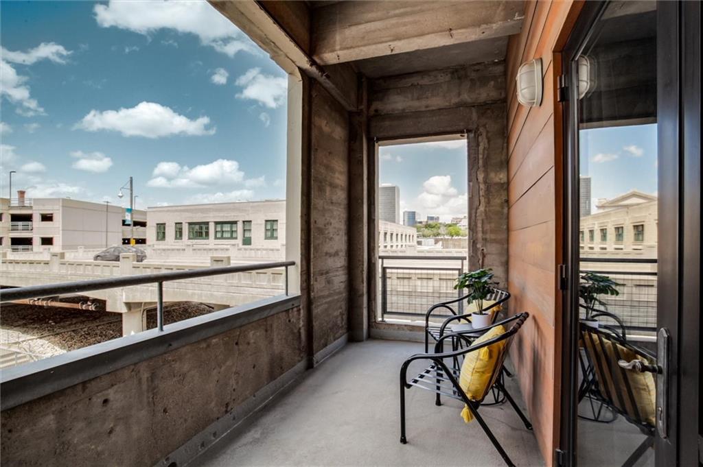 360 W Pershing Road Unit: 110