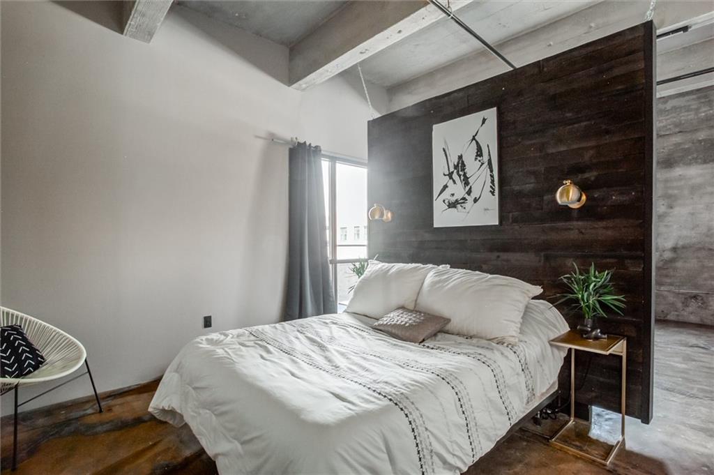 360 W Pershing Road Unit: 110