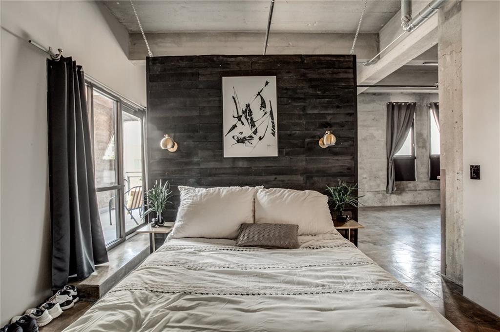 360 W Pershing Road Unit: 110