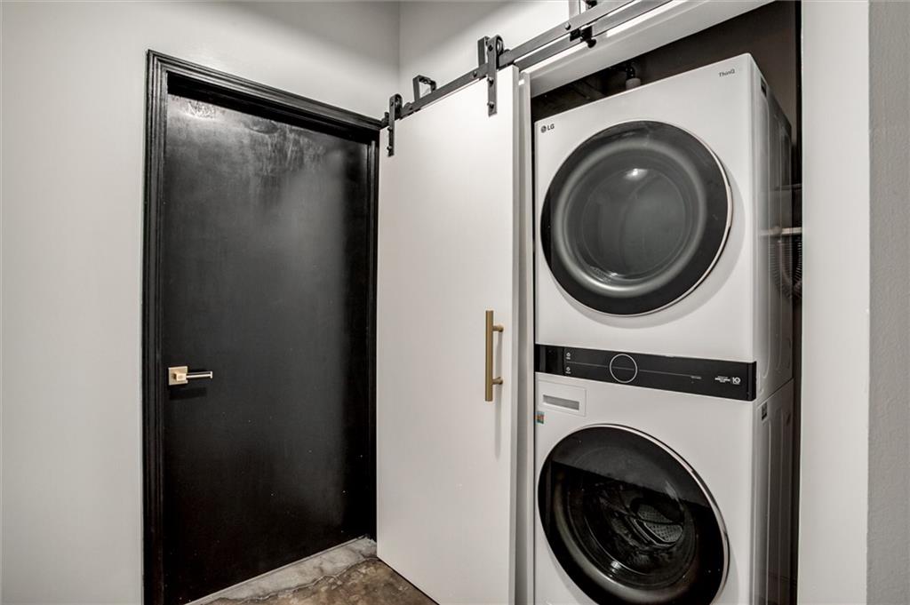 360 W Pershing Road Unit: 110