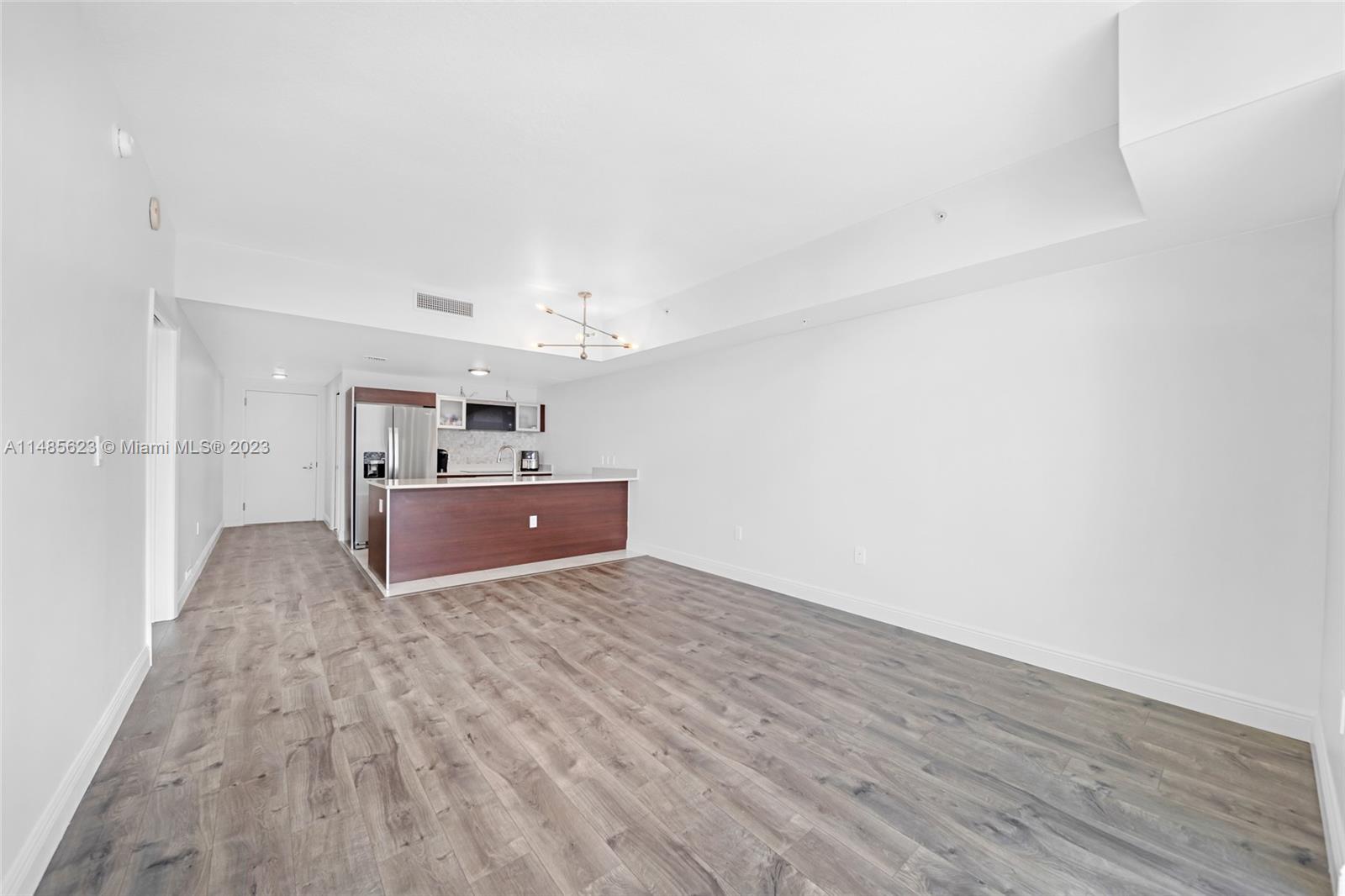 1900 N Bayshore Dr # 4509