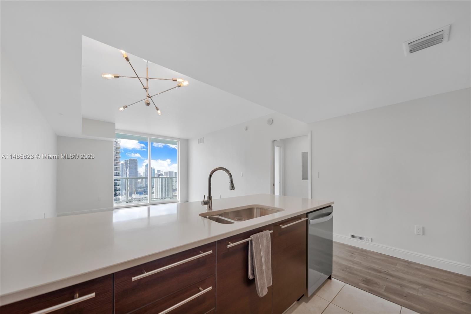 1900 N Bayshore Dr # 4509