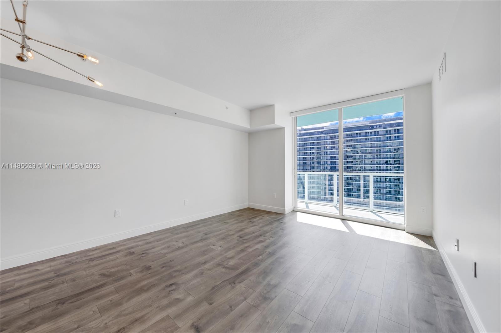 1900 N Bayshore Dr # 4509