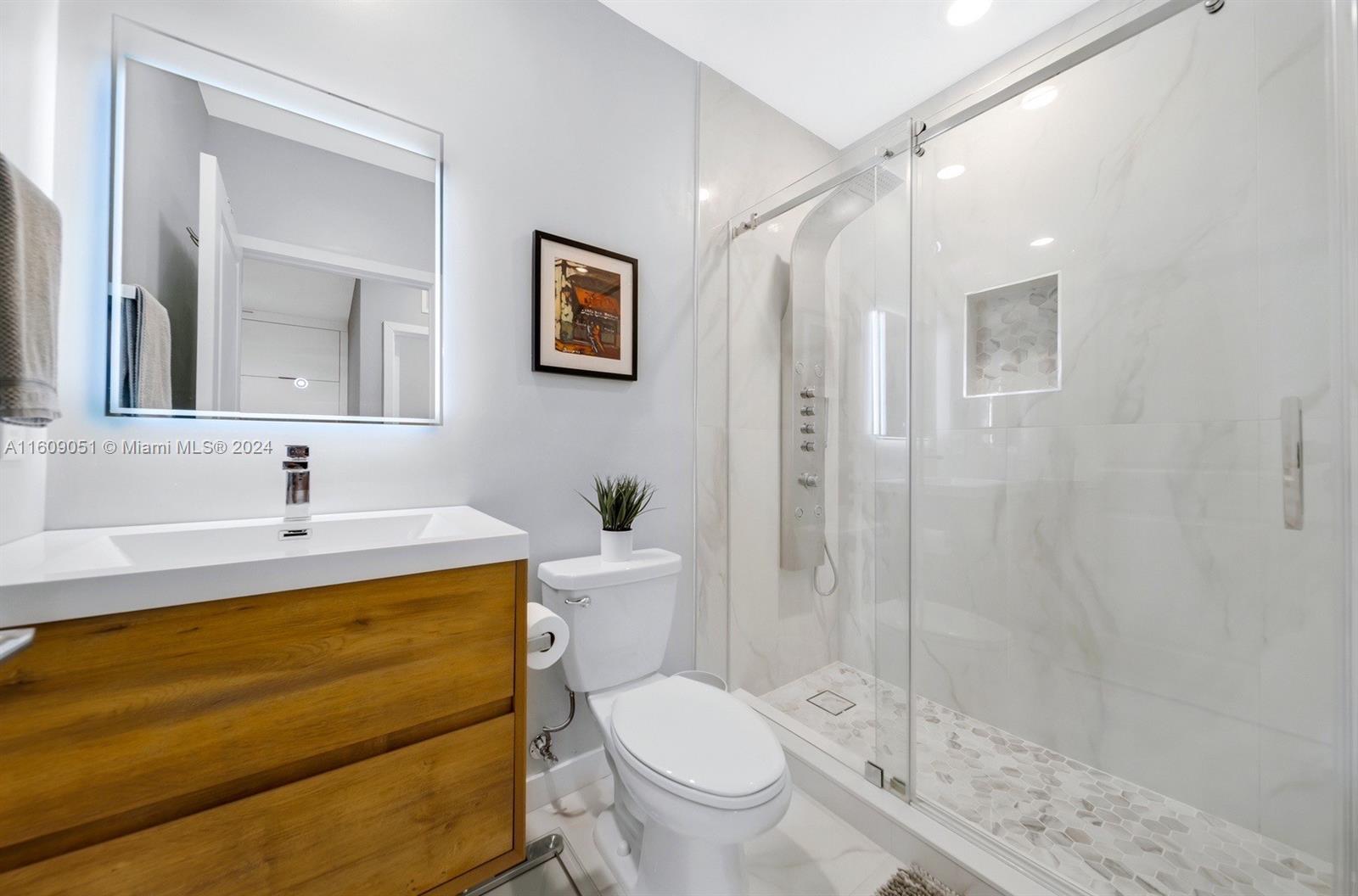 545 NW 17th St