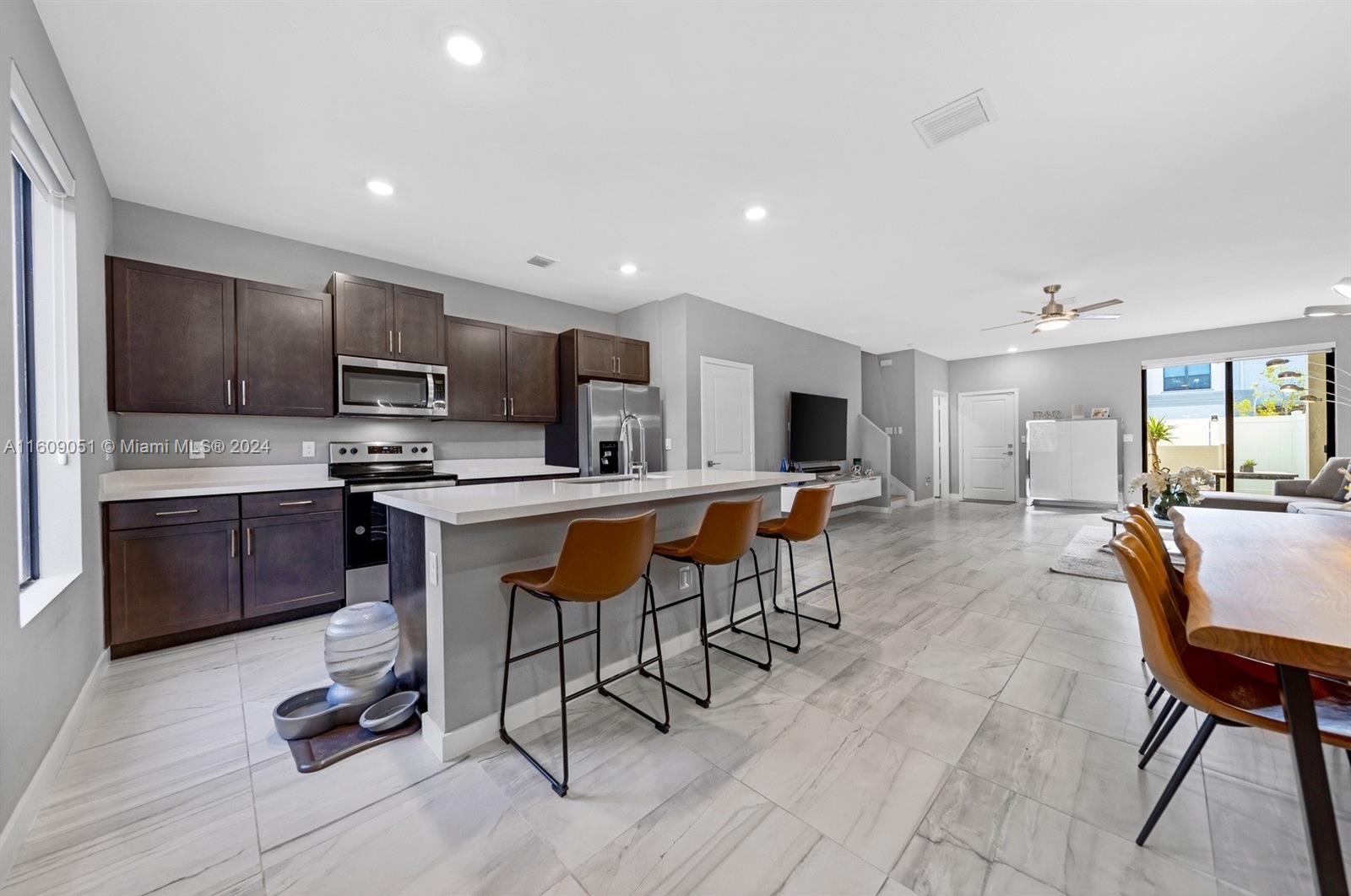 545 NW 17th St