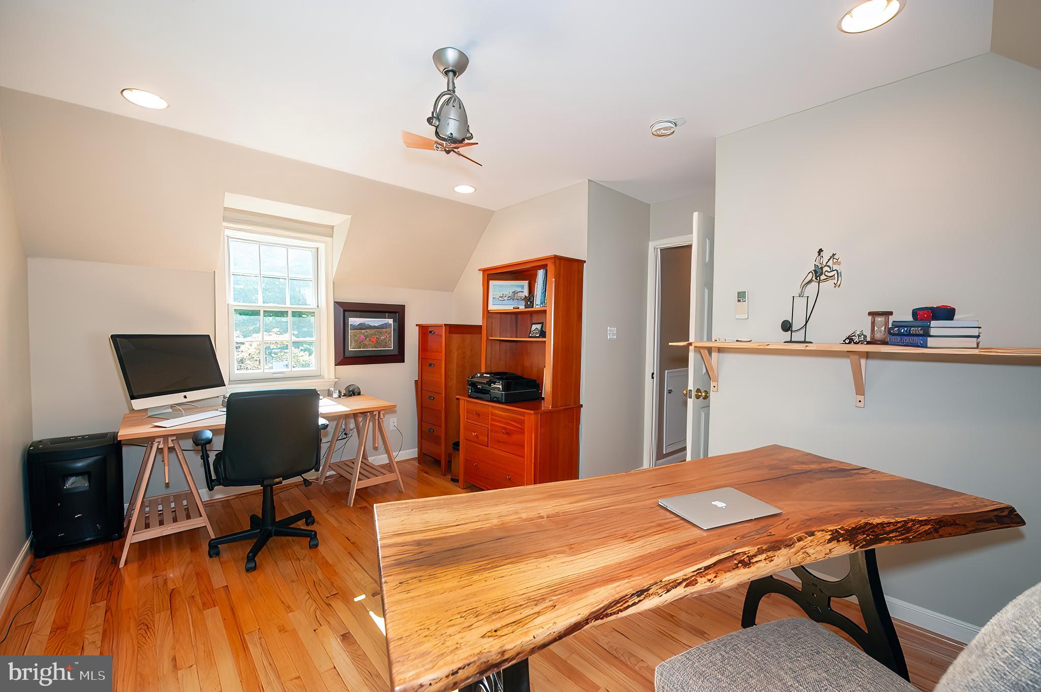 410 Chester Rd