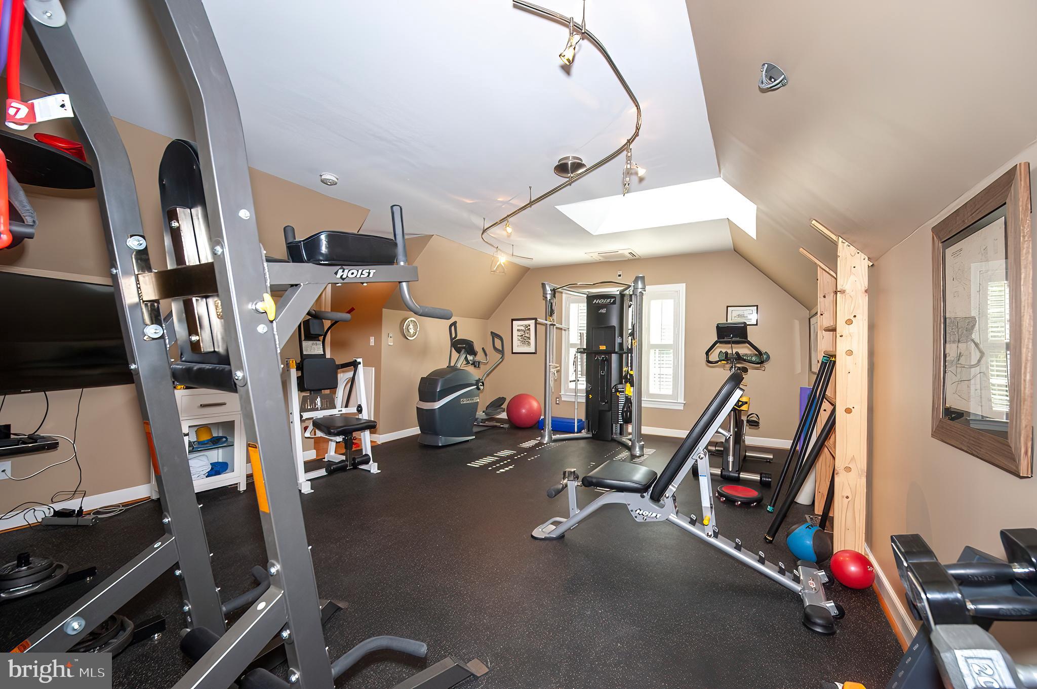 410 Chester Rd