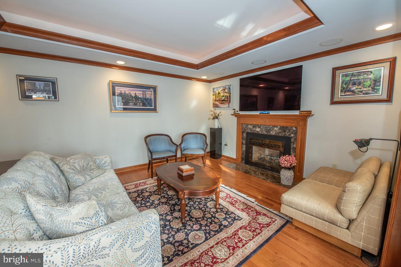 475 Hughes Rd