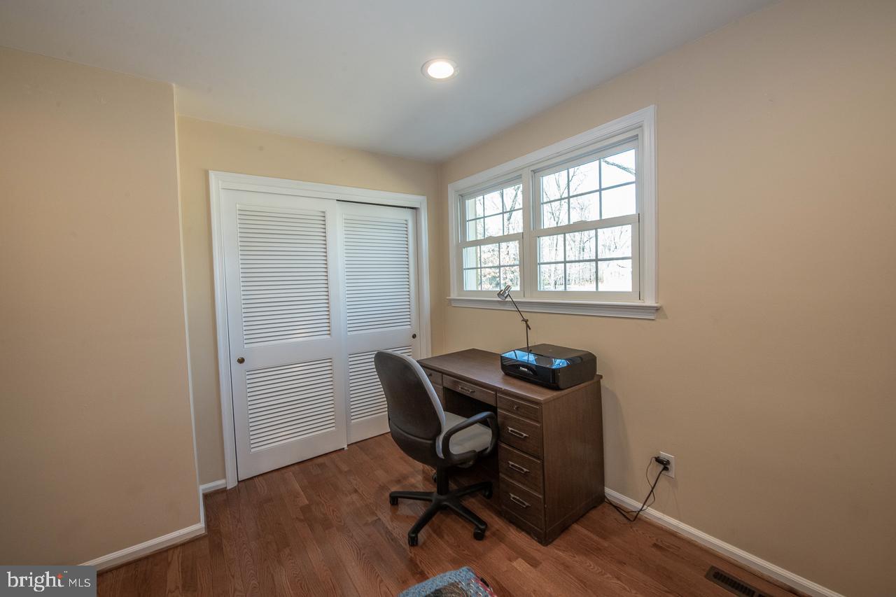 475 Hughes Rd