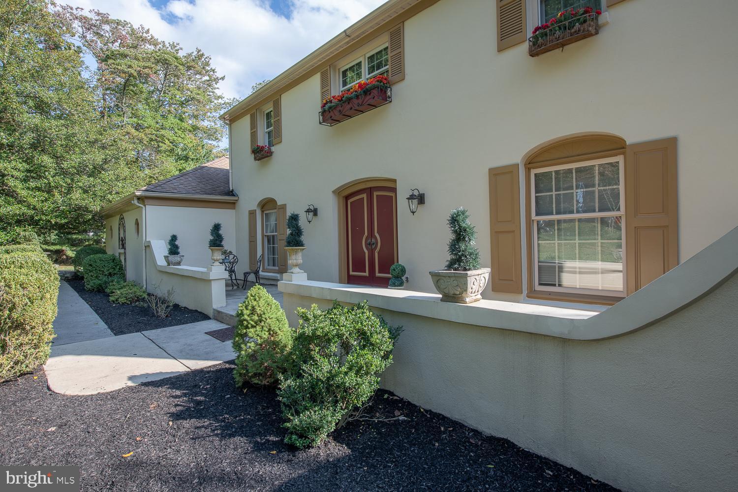 475 Hughes Rd