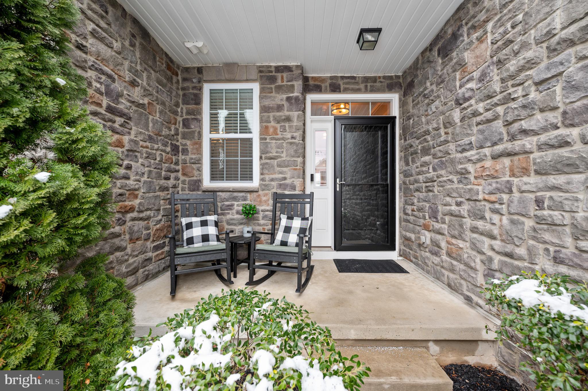 2129 Julia Dr