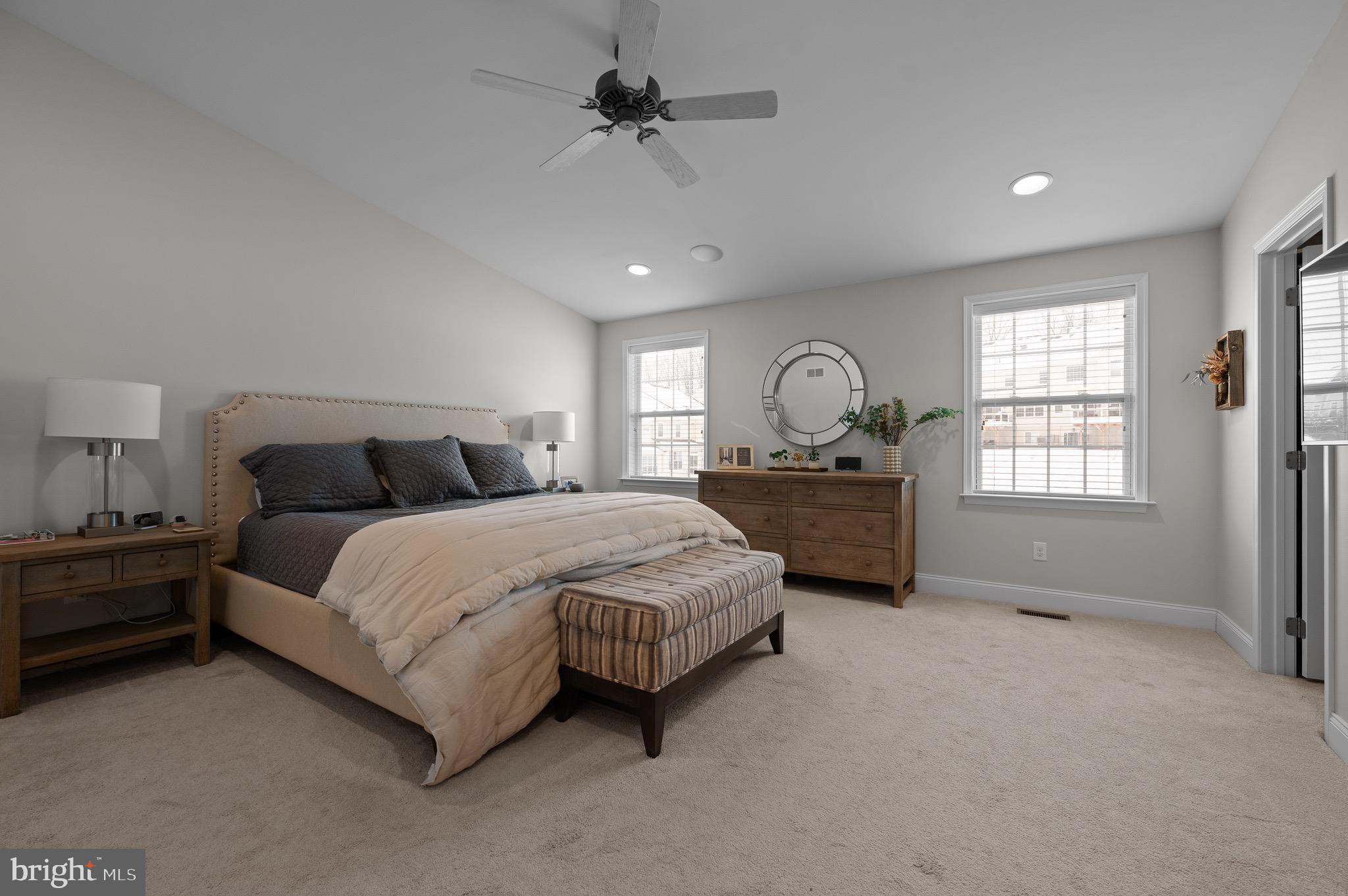 2129 Julia Dr