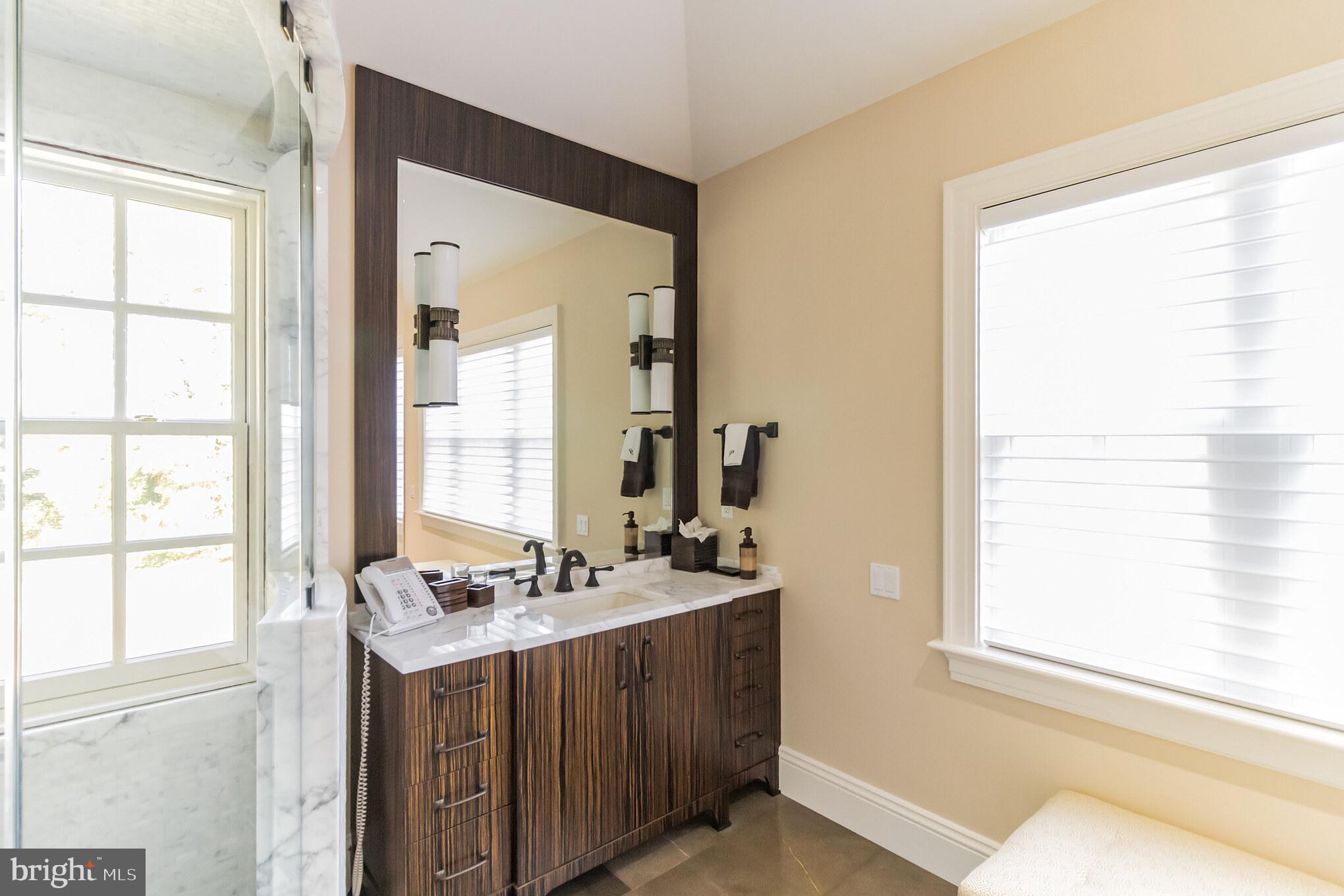 1911 STONE RIDGE LANE