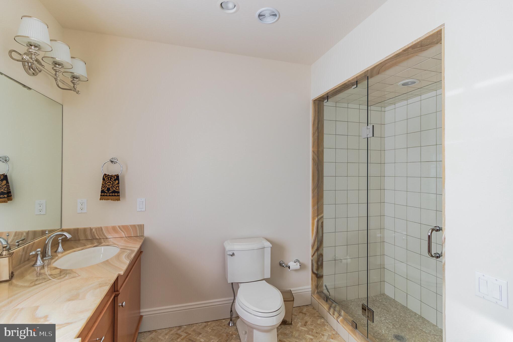 1911 STONE RIDGE LANE