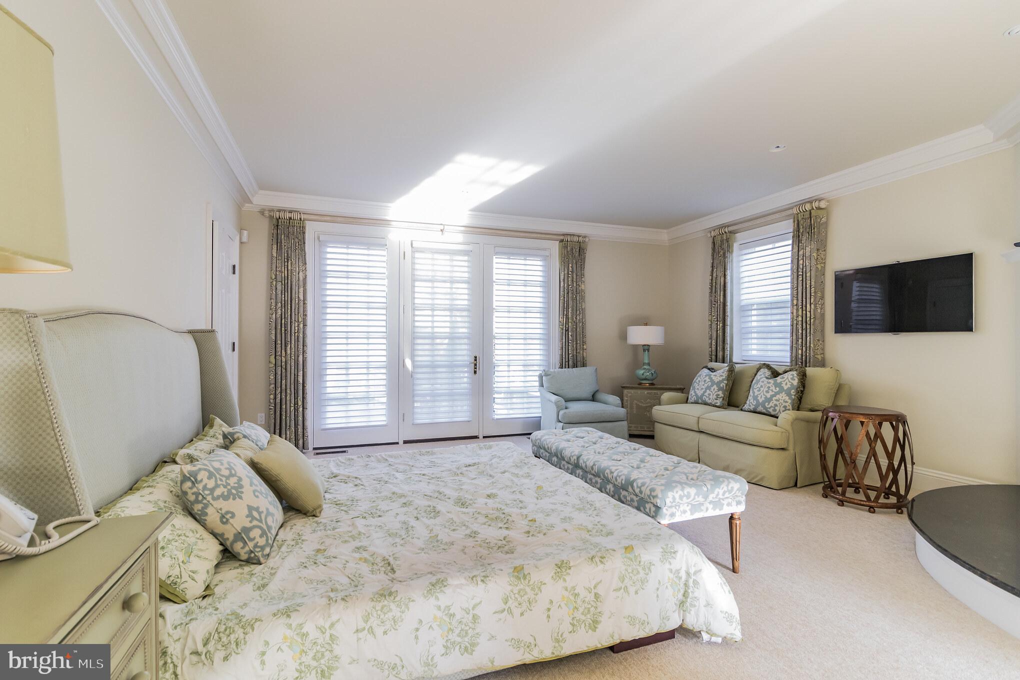 1911 STONE RIDGE LANE