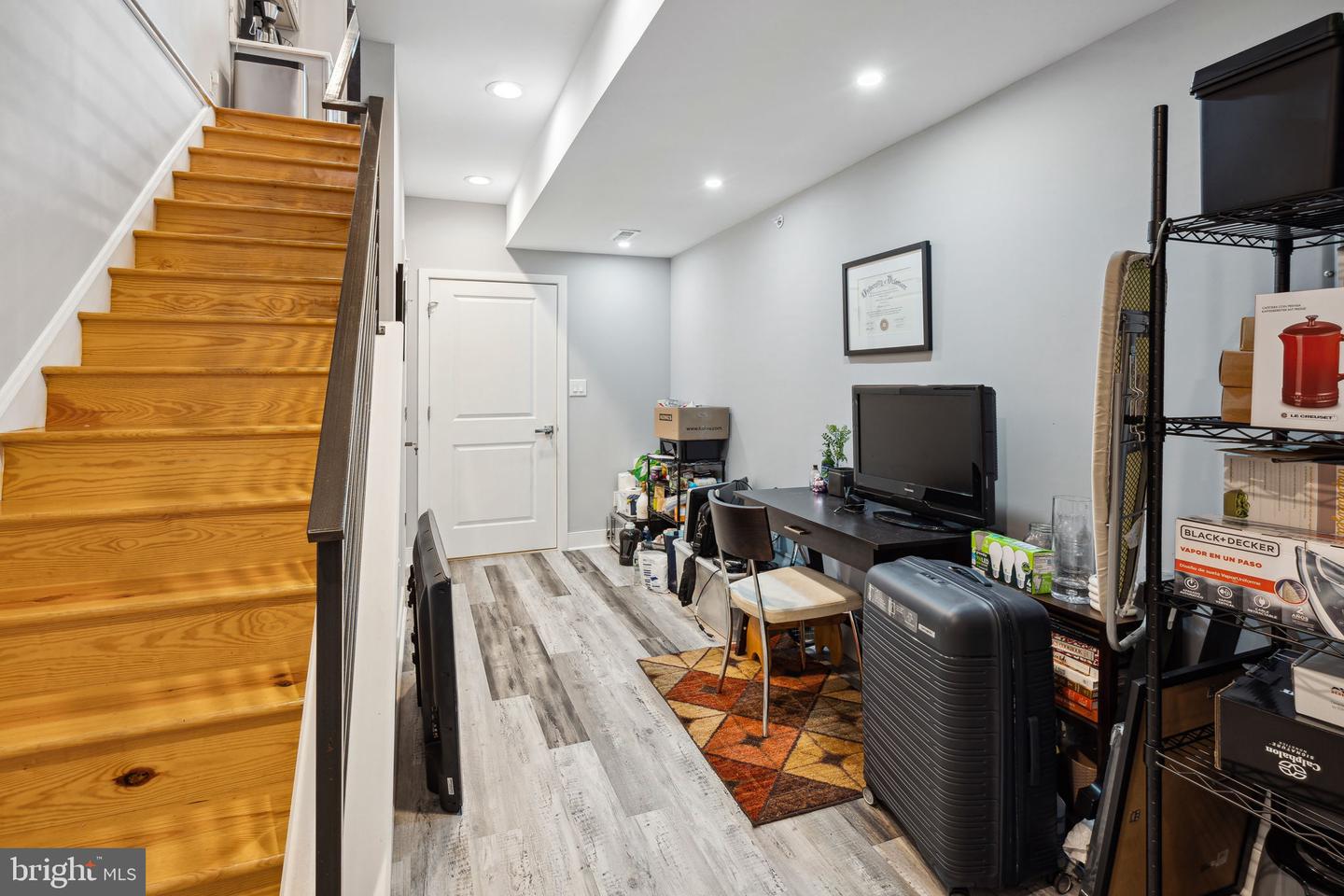1317 S Mole St