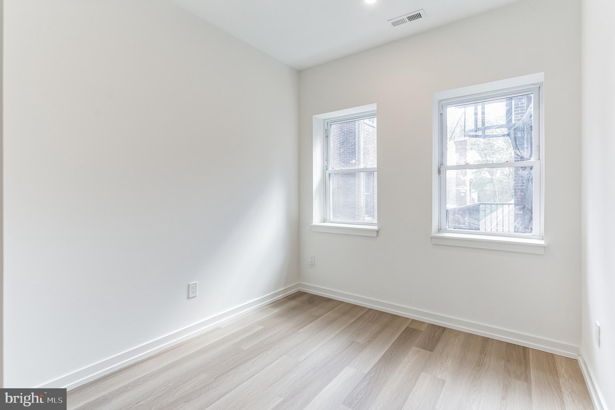 2130-32 Locust St #D1