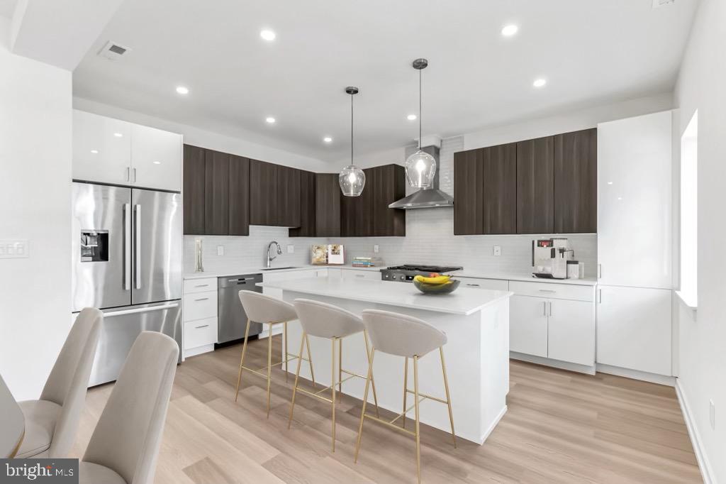 2130-32 Locust St #D1