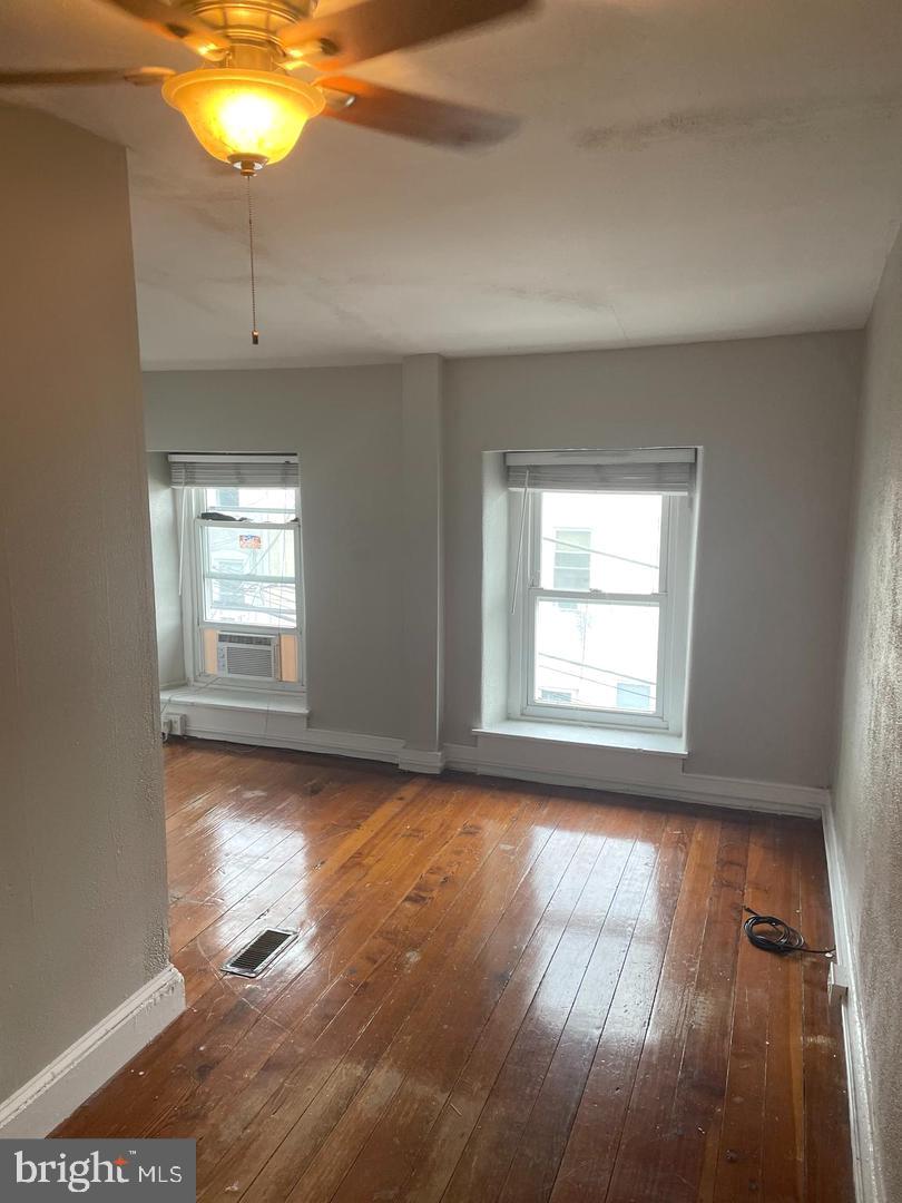 234 Dupont St