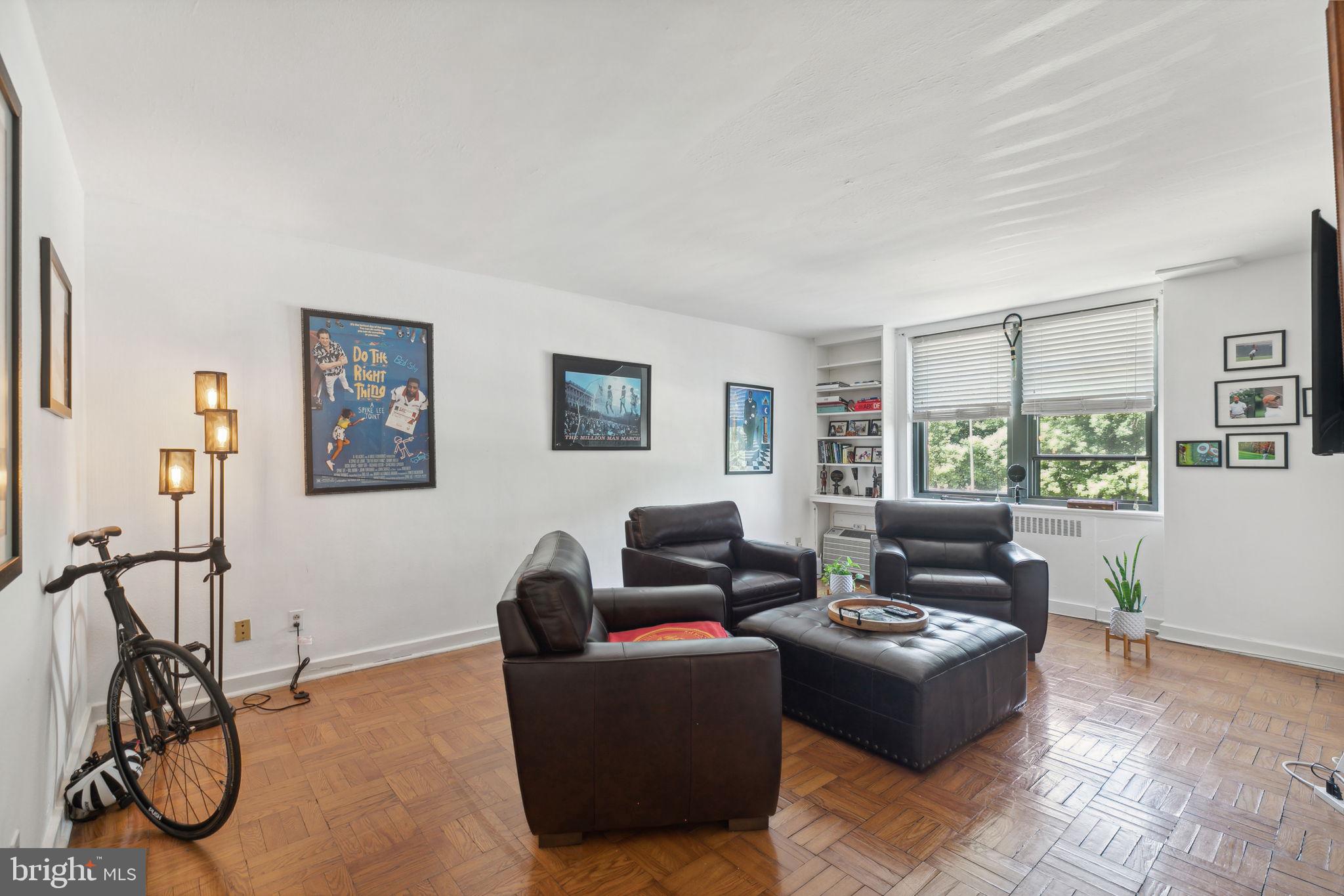 2601 Pennsylvania Ave #145