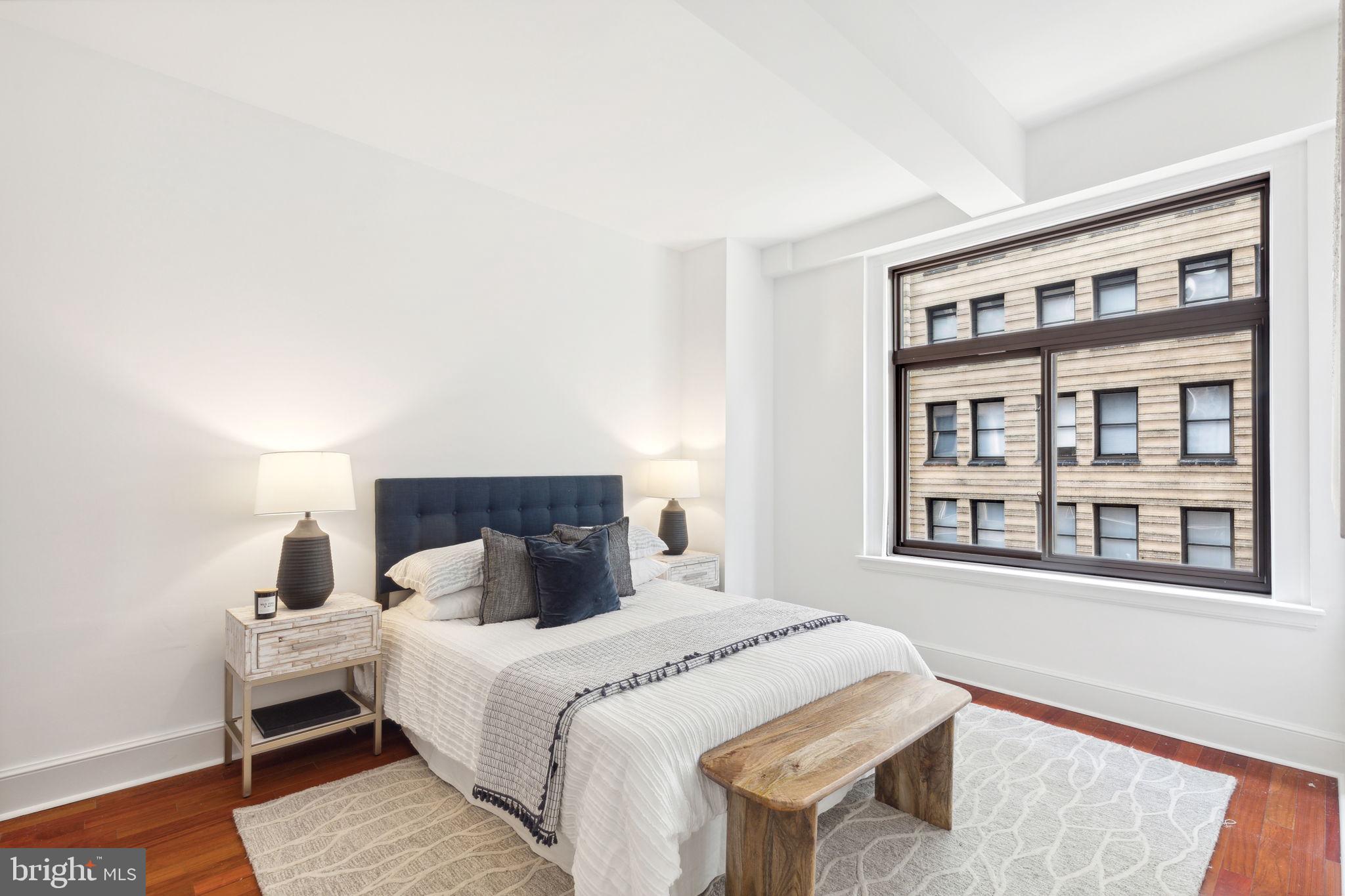 1500 Chestnut St #6h