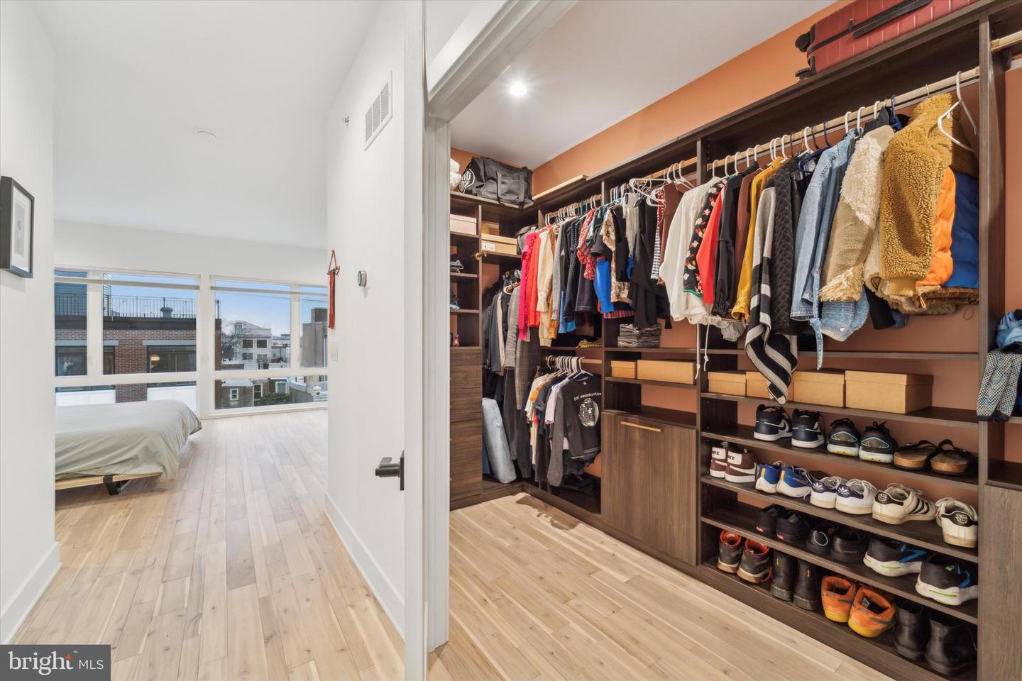 1126 E Montgomery Ave